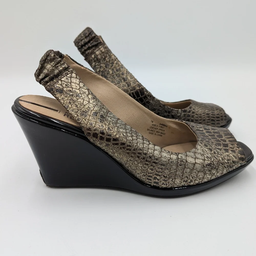Kenneth Cole Leather Snakeprint Wedge Sandals Slingback 7M Minimalist Retro